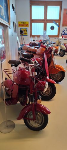 0c3caeb8-51f4-46c2-b7fb-6ef7521e3fc9