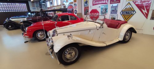 965e935e-1e6a-4f22-8ff0-1b74cf01ee39