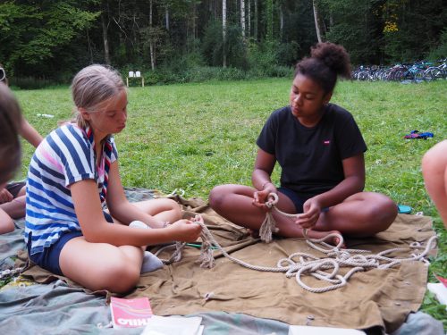 OLYMPUS DIGITAL CAMERA